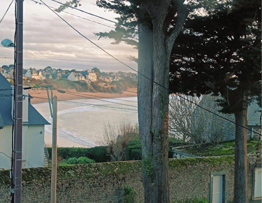 Minihic - Belle Maison 3 Chambres- Proche Mer Saint-Malo Exterior photo